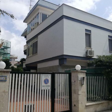 Cento Passi Dal Mare Apartment Gaeta Exterior photo