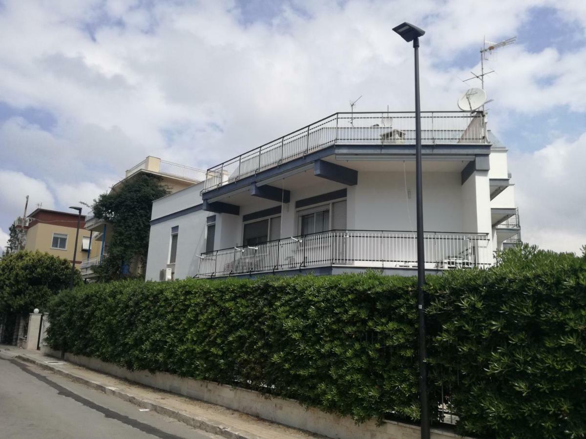 Cento Passi Dal Mare Apartment Gaeta Exterior photo